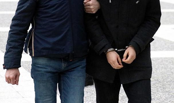 Eski eşini bıçaklayan zanlı tutuklandı