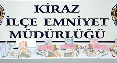 İzmir'de dernek lokalinde kumar oynayan 36 kişiye para cezası