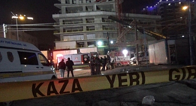 İzmir'de vinç kazasındaki ölü sayısı artıyor