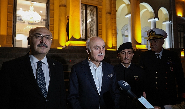 İzmir'de yılbaşı güvenlik tedbirlerini takip etti