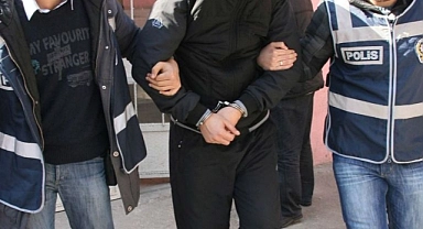 İzmir merkezli suç örgütü operasyonunda 25 şüpheli tutuklandı
