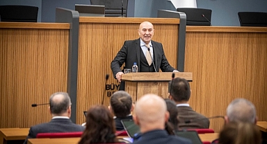 “İzmir Türkiye’nin gelecekteki umududur”