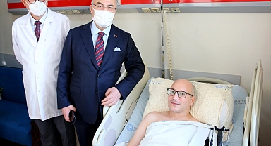 Köşger, maçta yaralanan Göztepe taraftarını ziyaret etti