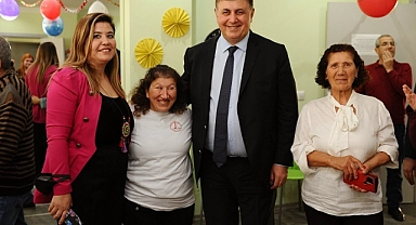 Karşıyaka’da Engelliler Haftası’na Özel Kutlama