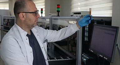 Kök hücre bağışçısı 940 bin kişi genetik ikizini arıyor