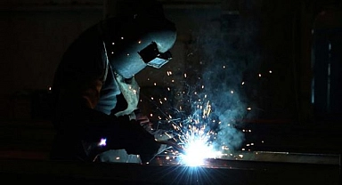 Sanayide kullanılan elektriğe yüzde 16 indirim yapıldı