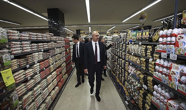 Ticaret Bakanlığı marketlerde &quot;fahiş fiyat&quot; denetimi yaptı