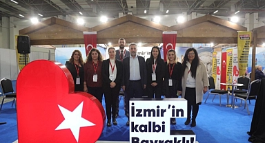 Turizm Fuarında Bayraklı standına büyük ilgi