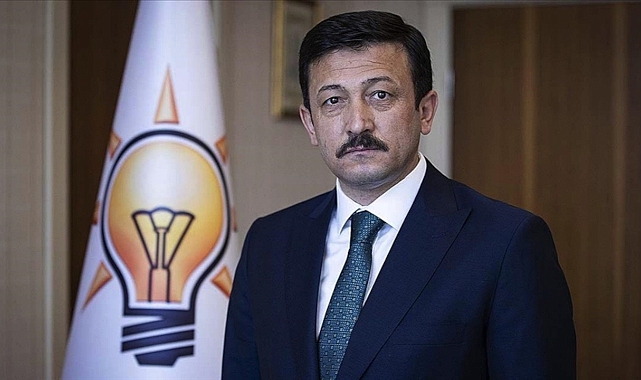 AK Parti'li Dağ, Ödemiş'te futbol sahasının açılışını yaptı