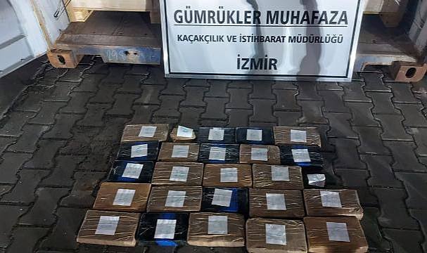 Aliağa'da 25,8 kilogram uyuşturucu ele geçirildi