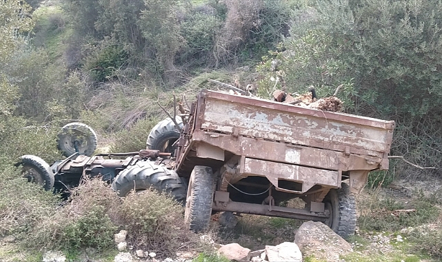 Aydın'da devrilen traktörün sürücüsü öldü