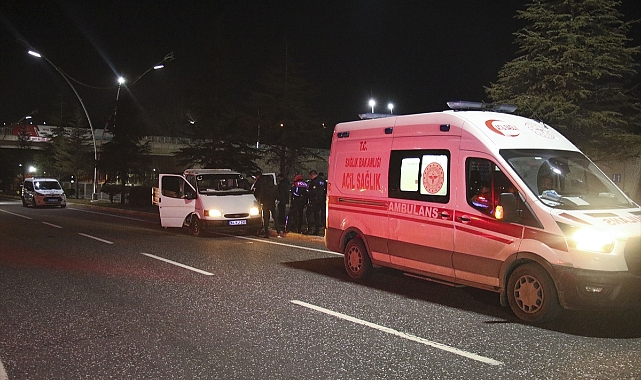 Bir kişi kamyonetinde silahla vurulmuş halde ölü bulundu