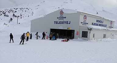 Denizli Kayak Merkezi'nde yeni sezon başladı