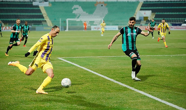 Denizlispor evinde yıkıldı