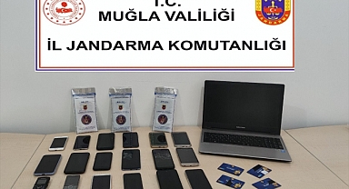 Dolandırıcılar tutuklandı