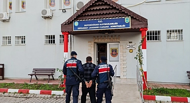 İzmir'de aranan 5 hükümlü yakalandı