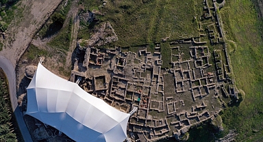 Kadıkalesi'ndeki kilisede ayazma ortaya çıkarıldı