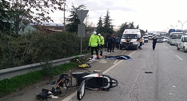Kamyonetin çarptığı elektrikli bisikletin sürücüsü öldü