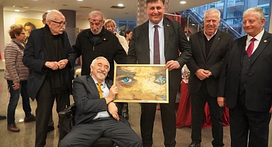 Karşıyaka,Nazım Hikmet'i Anda