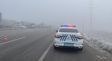 Konya'da askeri aracın tıra çarpması sonucu 2 asker şehit oldu