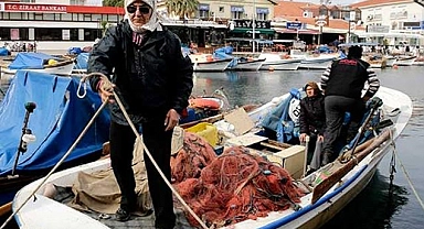 Tarım Bakanlığının Kadın Balıkçı Projesine Foçadan Destek