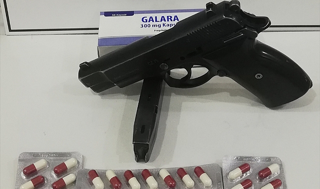 Uyuşturucu ile yakalanan firari hükümlü cezaevine gönderildi