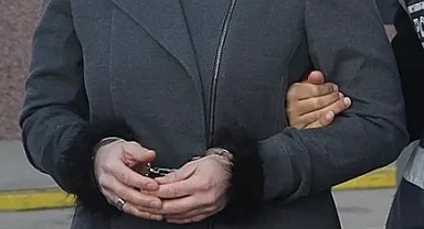 Yaşlı kadını gasp ettiler