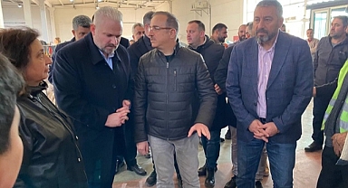 AK Parti İzmir depremzedeler için tek yürek oldu