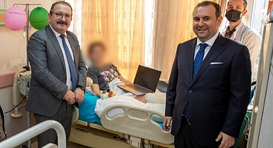 Başkan Sarıgedik, depremzede çocukları sevindirdi