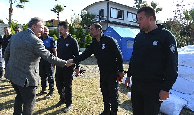 Bornova'nın çadırları deprem bölgesinde