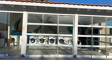 Çeşme’de depremzedelere Çamaşırhane hizmeti