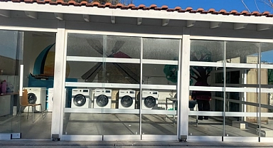 Çeşme’de depremzedelere Çamaşırhane hizmeti