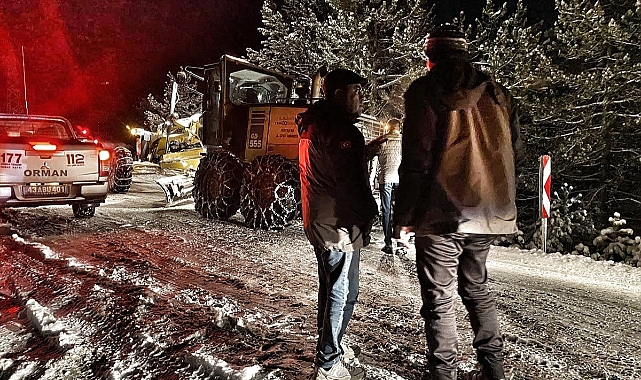 Dağda mahsur kalan 60 öğrenci kurtarıldı