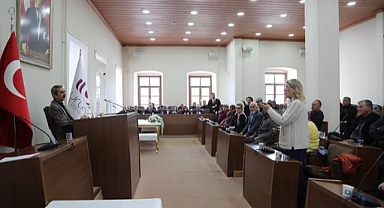 Dayanç'ın muhtarlarla 100' üncü yıl toplantısı