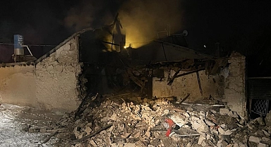 Depremden kurtuldular,ölüm Konya'da yakaladı