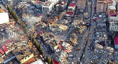 Depremlerde can kaybı 43 bin 556