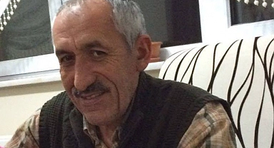 Emekli öğretmen evinin önünde ölü bulundu