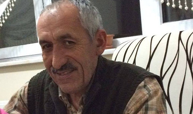 Emekli öğretmen evinin önünde ölü bulundu