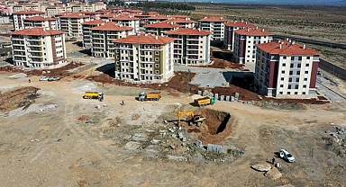 Gaziantep'te yeni konutlar için ilk kazma vuruldu