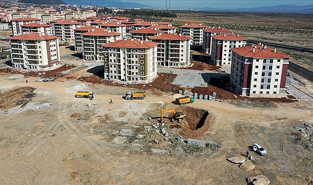 Gaziantep'te yeni konutlar için ilk kazma vuruldu