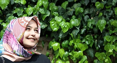 Gördesli Zehra Öğretmen Depremde Hayatını Kaybetti
