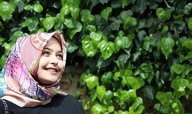 Gördesli Zehra Öğretmen Depremde Hayatını Kaybetti
