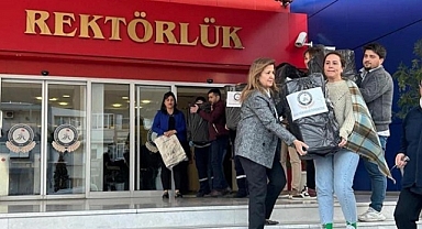 İzmir Demokrasi Üniversitesi Ailesi Depremzedelerimizin Yanında