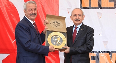 Karabağlar'ın ilk belediye başkanı Kürüm hayatını kaybetti