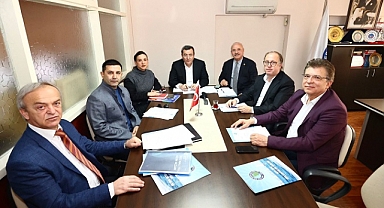 Kıyı Ege Belediyeler Birliği, deprem gündemi ile olağanüstü toplandı.