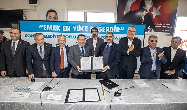 Konak Belediyesi emekçilerine  TİS’te çifte imza sevinci