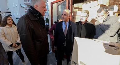 Narlıdere’den Deprem Bölgesine Sevkiyat Sürüyor