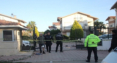Silahlı saldırıda 2 kişi öldü, 4 kişi yaralandı