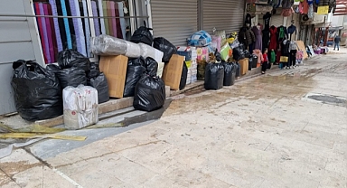 Tarihi çarşı esnafı deprem bölgesine yardıma koştu