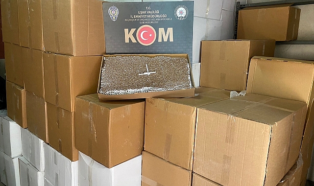 Uşak'ta 1 milyon 660 bin makaron ele geçirildi